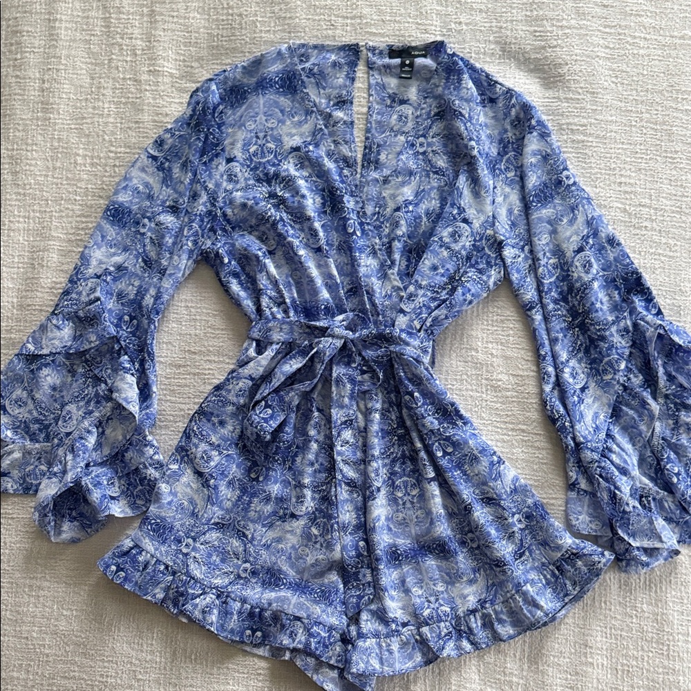 Like New Aqua Romper Size Medium